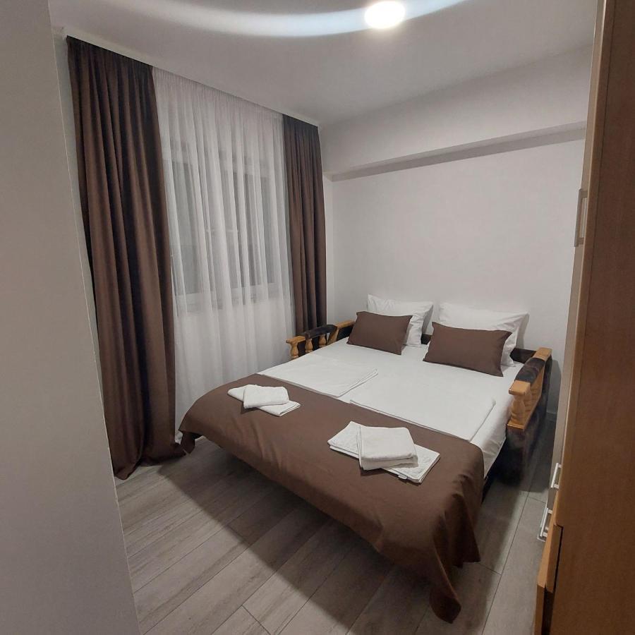מוסטר Big Delux Apartment מראה חיצוני תמונה